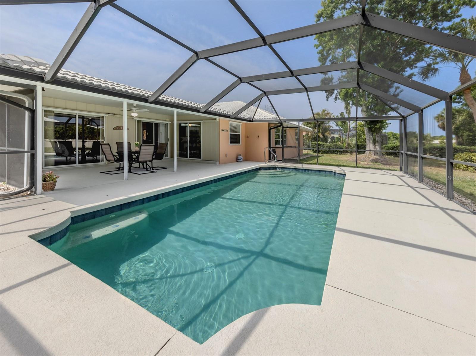 455 RUBENS DRIVE