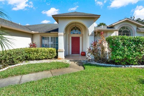 A home in SOUTH DAYTONA