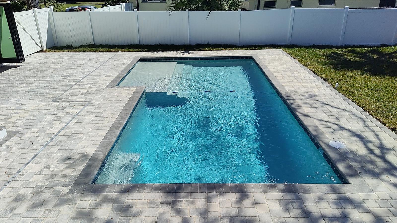 RIVERSIDE PARK - Residential