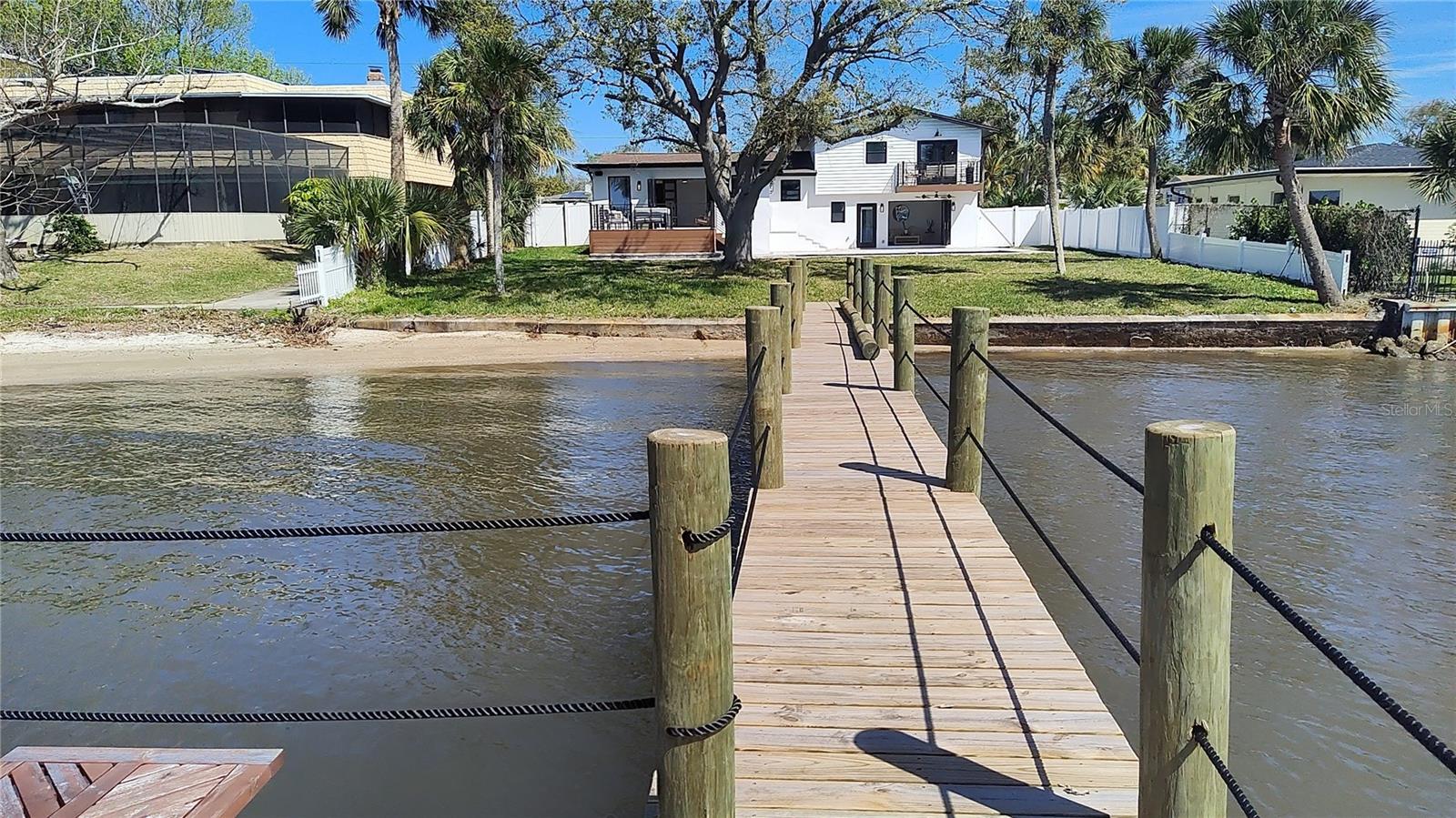 RIVERSIDE PARK - Residential