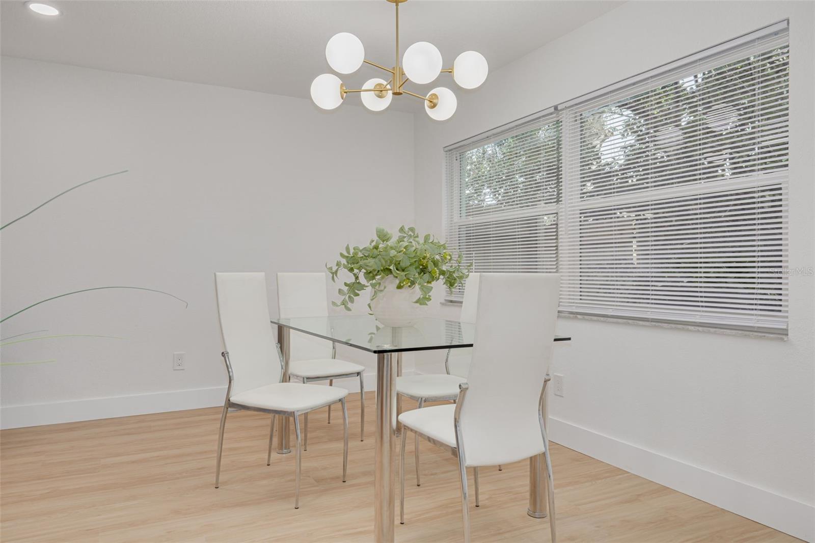 WOODGATE OF COUNTRYSIDE - Residential