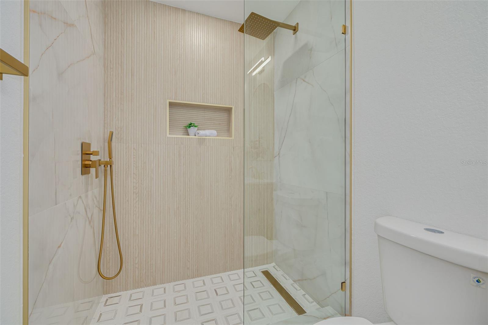 WOODGATE OF COUNTRYSIDE - Residential