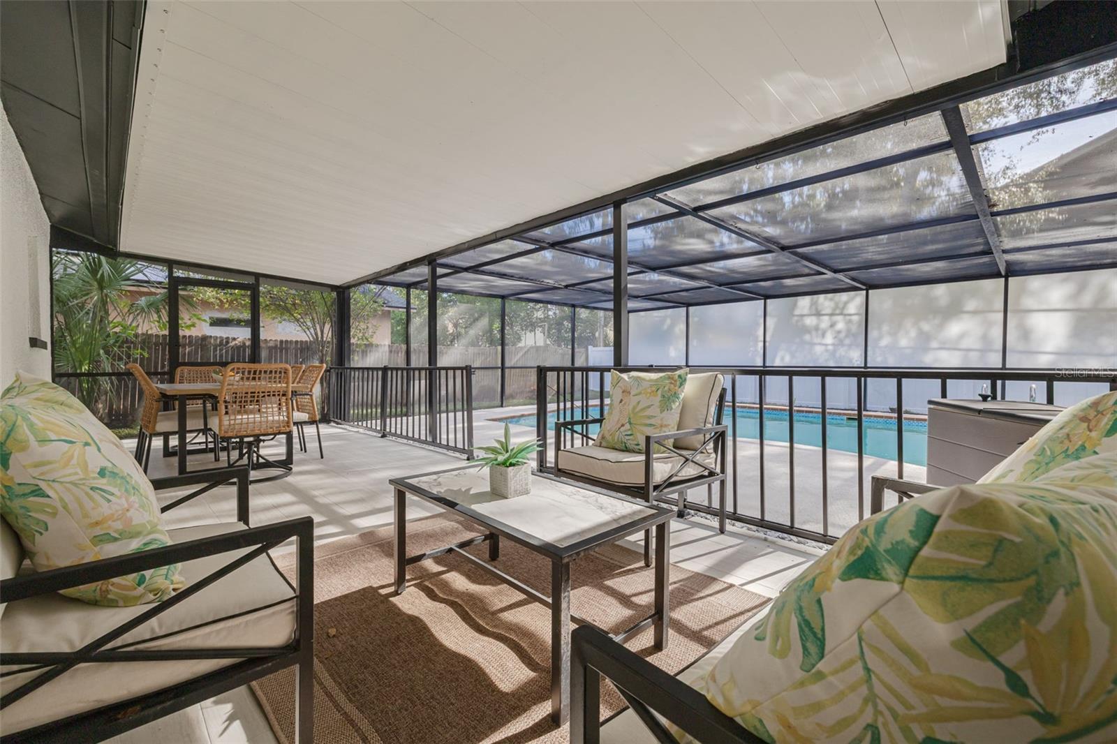 WOODGATE OF COUNTRYSIDE - Residential