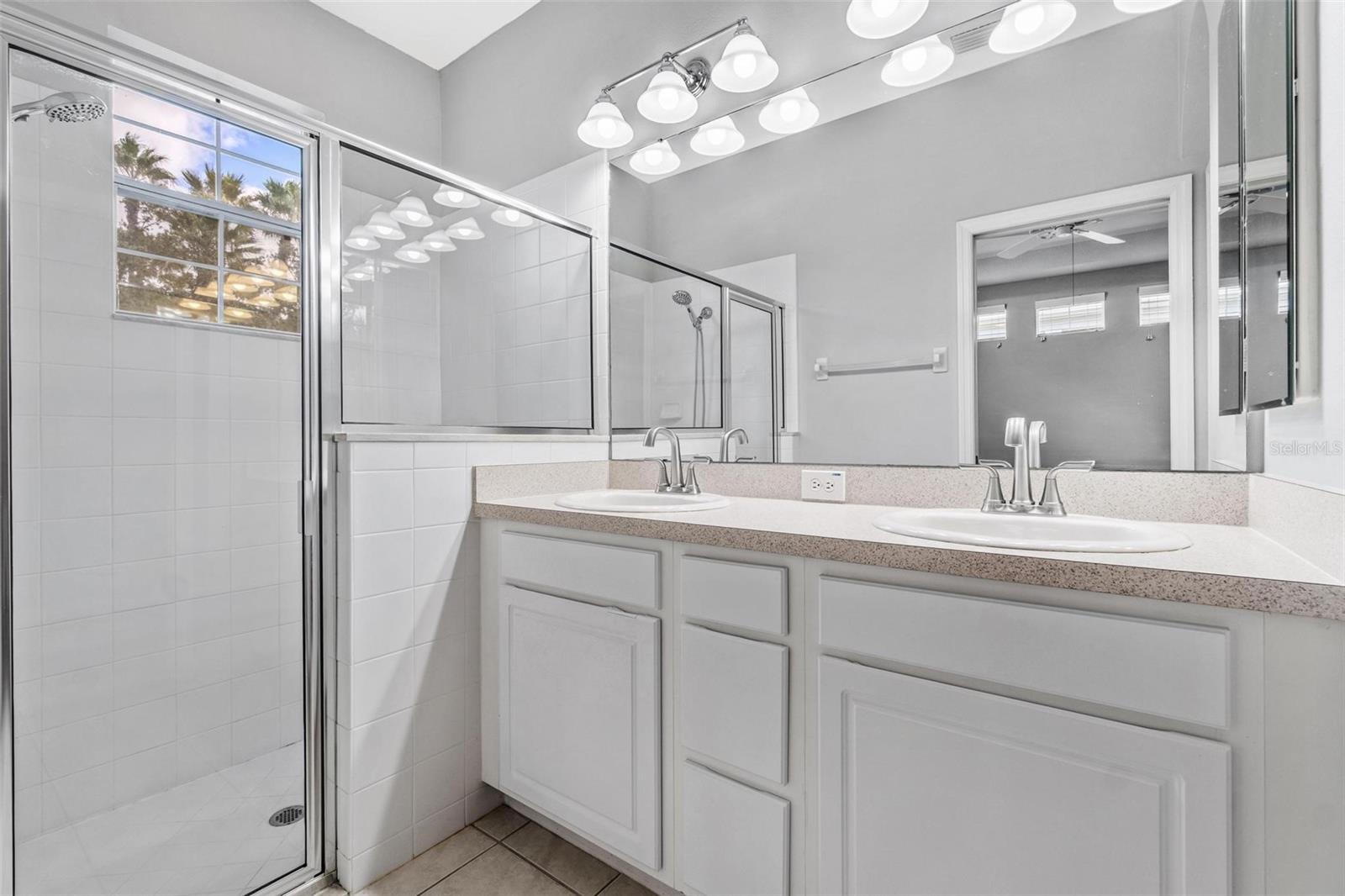GRAND HAMPTON PH 2A-3 - Residential Lease