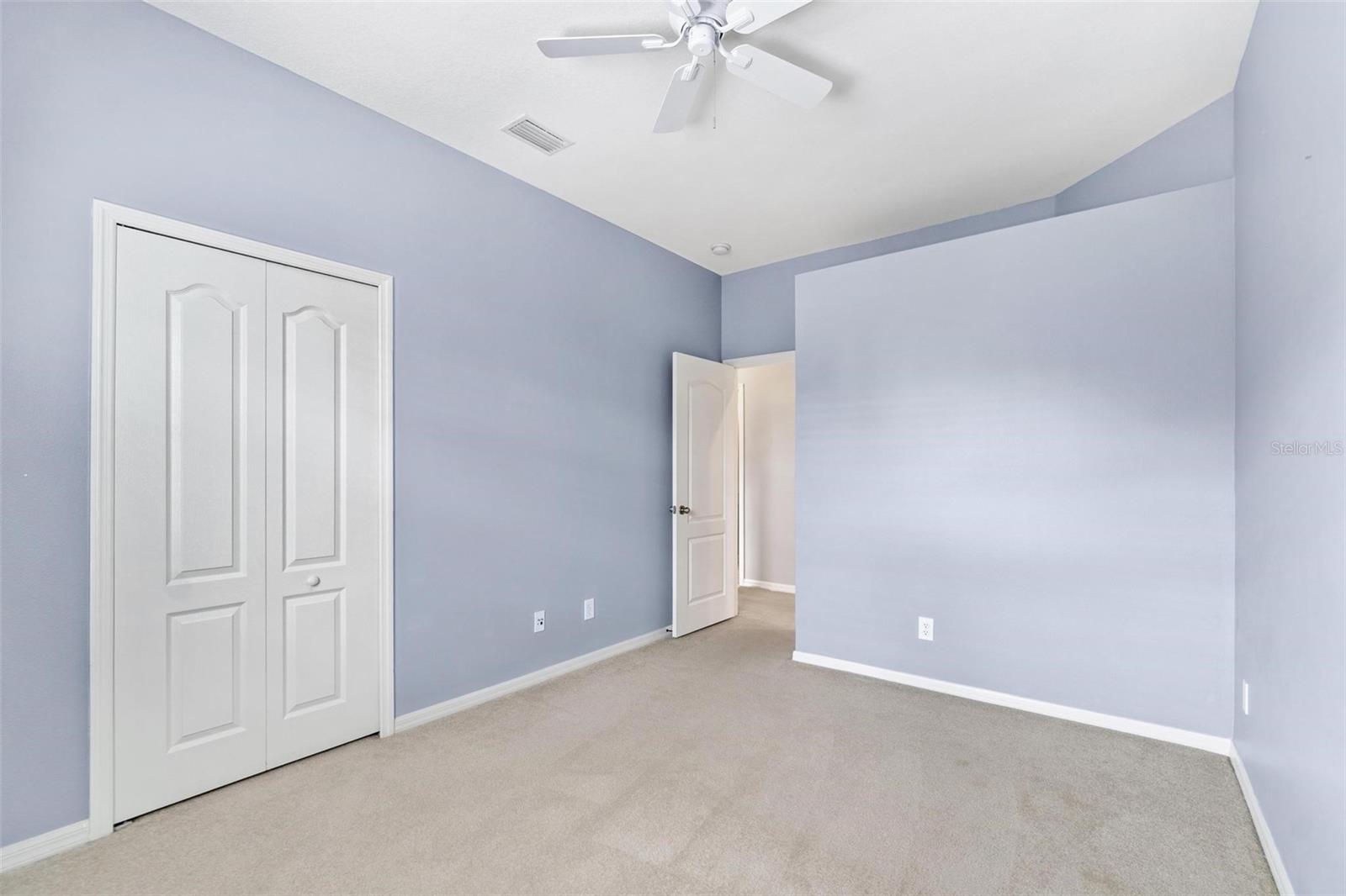 GRAND HAMPTON PH 2A-3 - Residential Lease