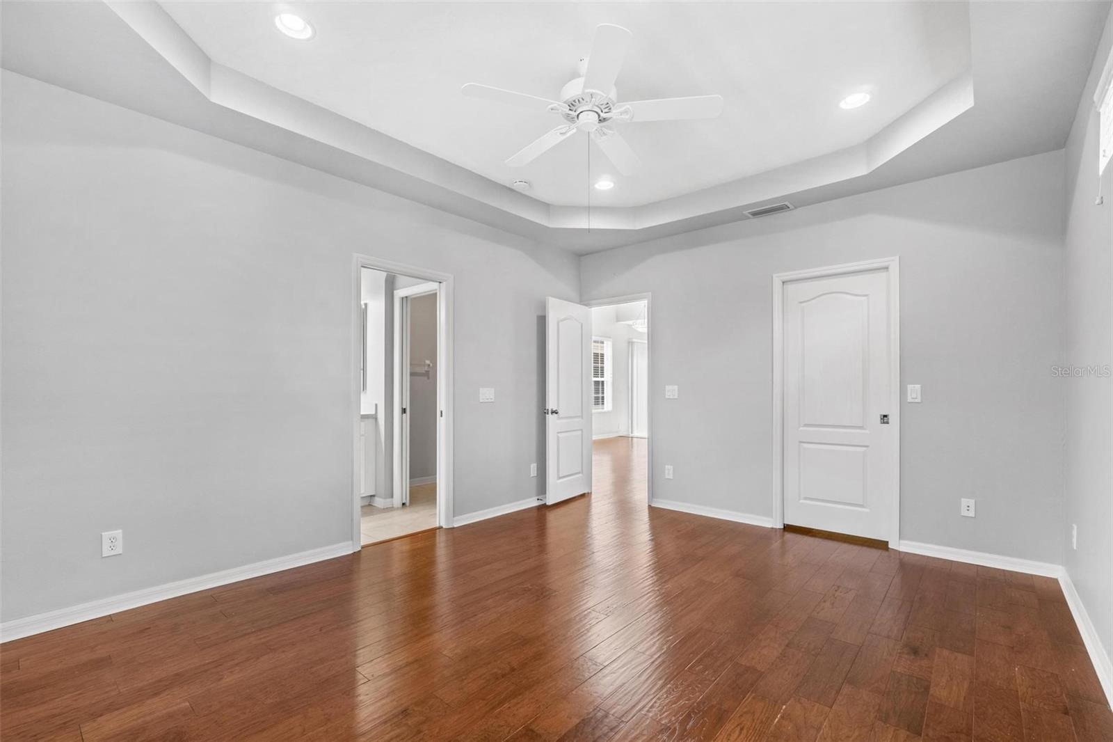 GRAND HAMPTON PH 2A-3 - Residential Lease