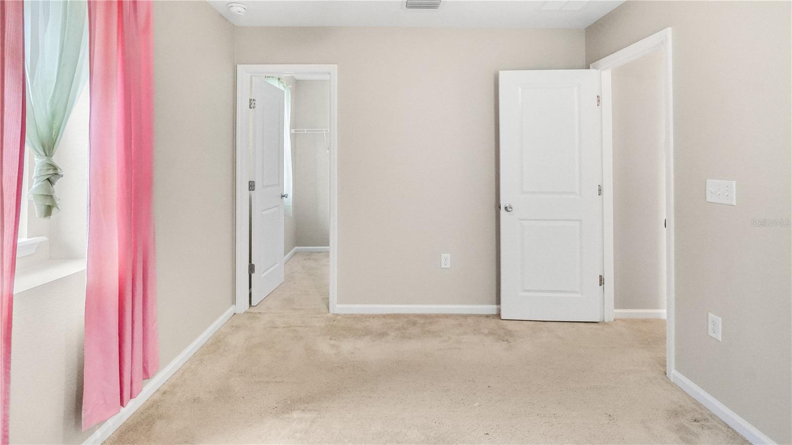 WHITMORE OAKS - Residential