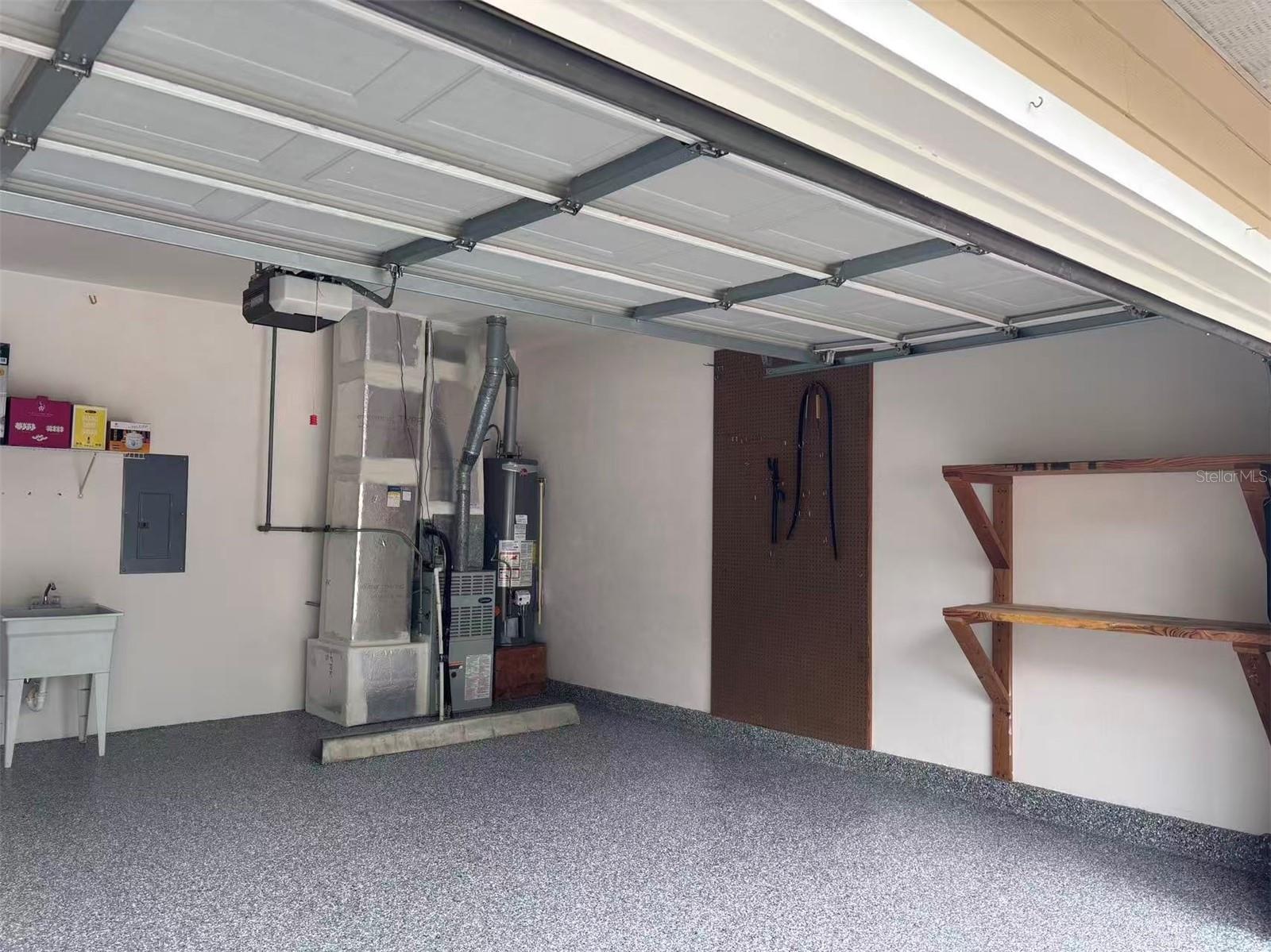 CAPRI CLUSTER PH 4 - Residential