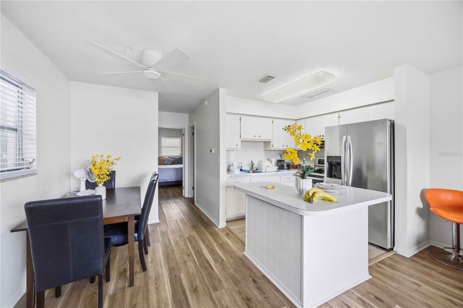 525 MANATEE COURT 10, VENICE, FL, 34285 3 525 MANATEE COURT 10