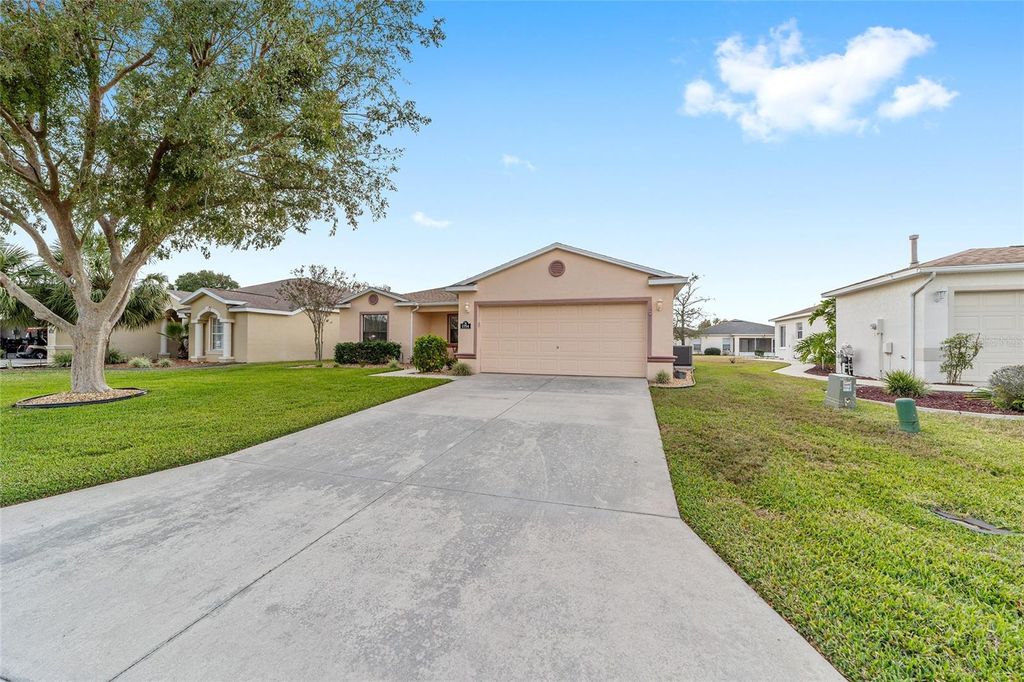 Photo of 1754 SW 156th Lane, Ocala, FL 34473 (MLS # OM714519)