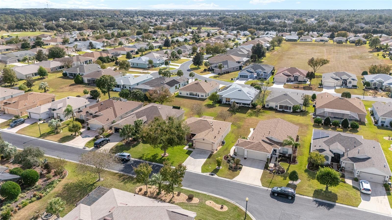 SUMMERGLEN - Residential