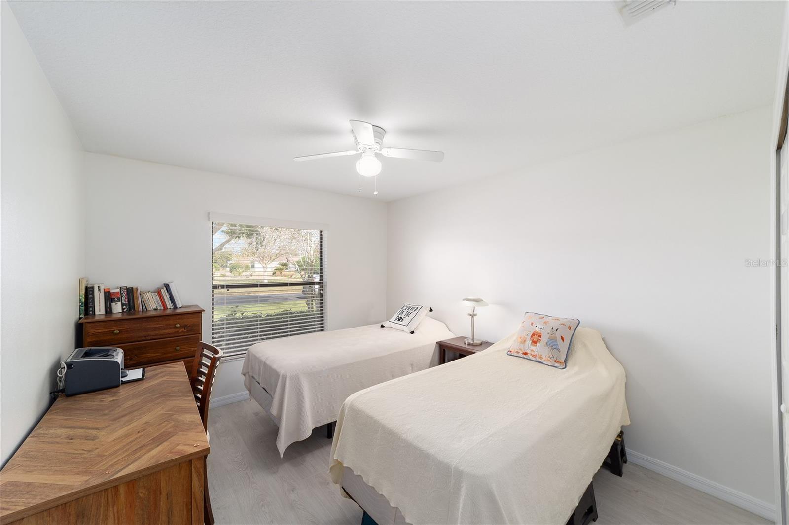 SUMMERGLEN - Residential