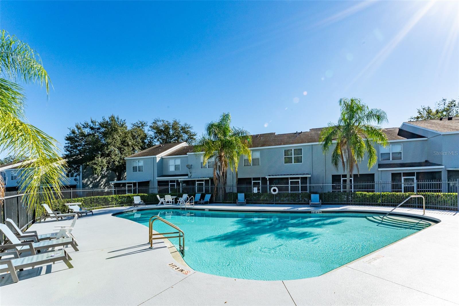 OSPREY RUN TWNHMS PH 2 - Residential Lease