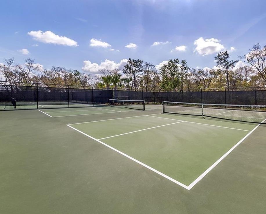 VERANDA V AT LAKEWOOD NATIONAL PH II - Residential Lease