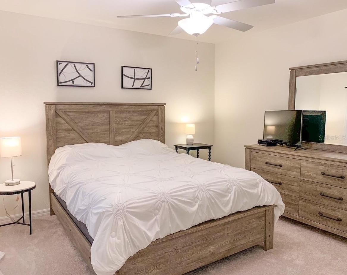 VERANDA V AT LAKEWOOD NATIONAL PH II - Residential Lease