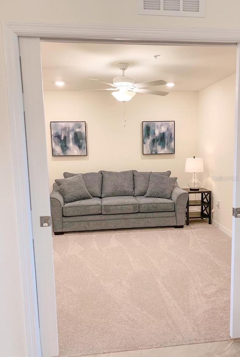 VERANDA V AT LAKEWOOD NATIONAL PH II - Residential Lease