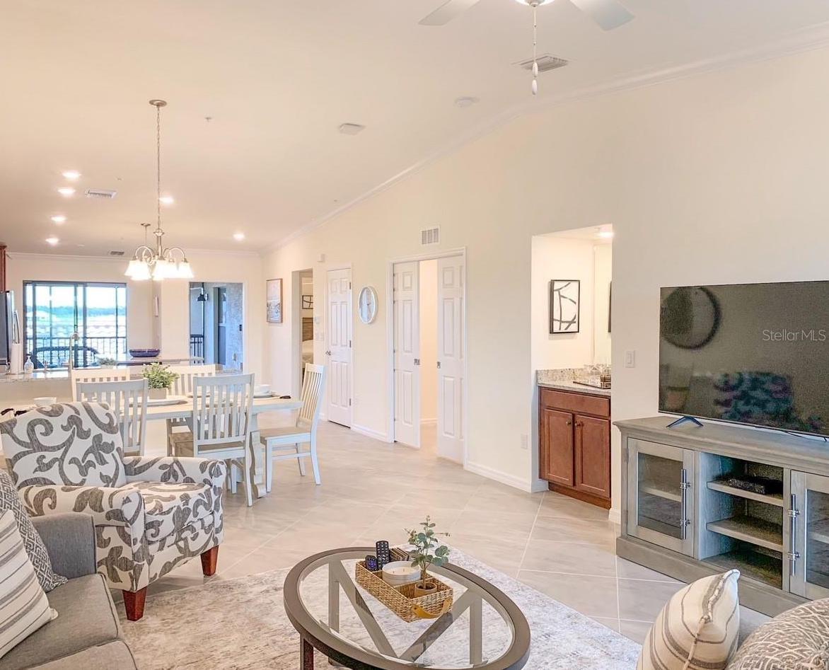 VERANDA V AT LAKEWOOD NATIONAL PH II - Residential Lease