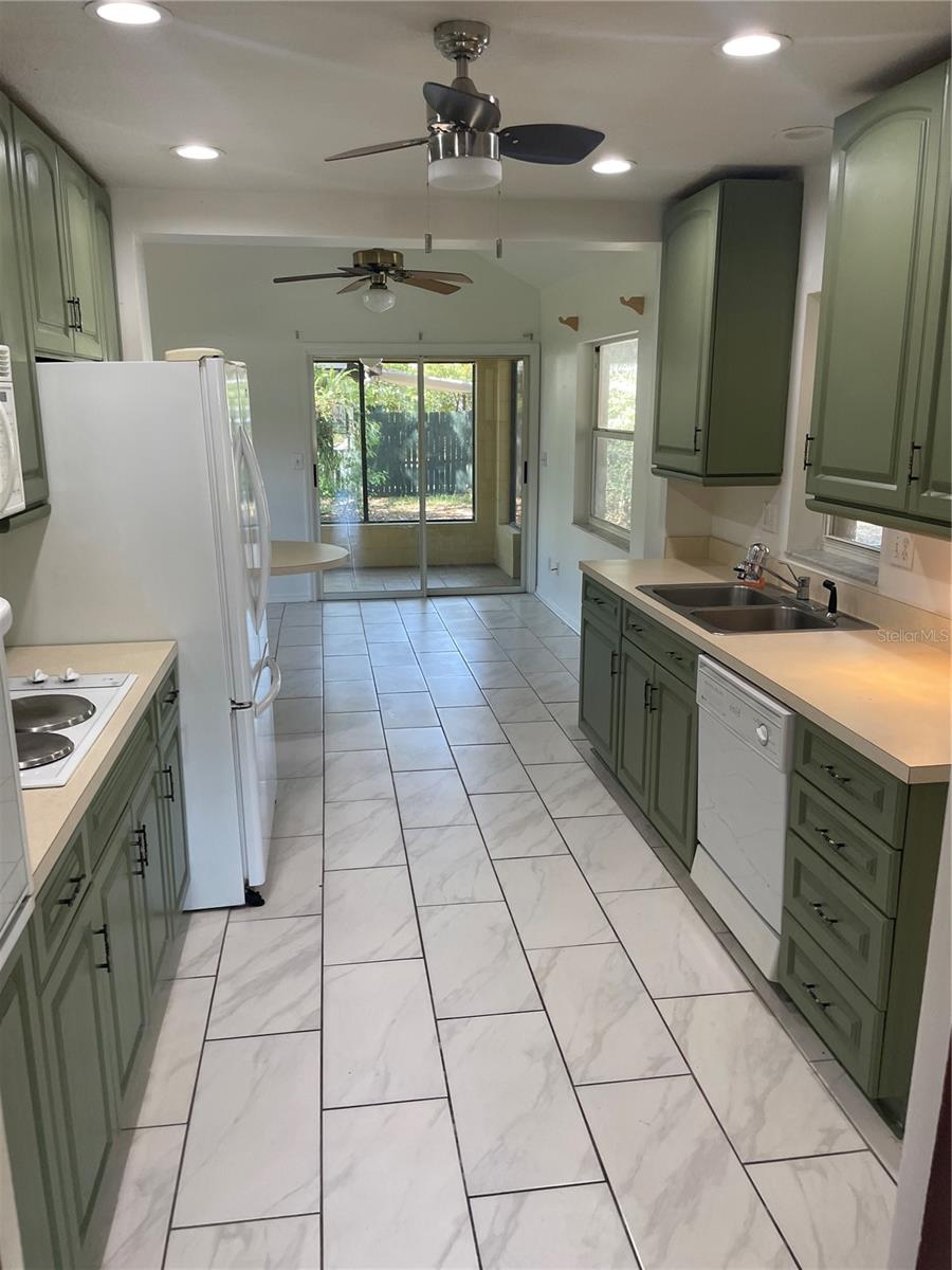 CLERMONT - Residential Lease