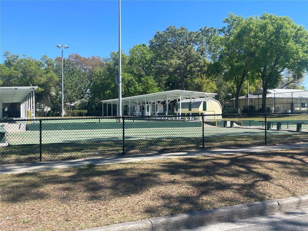 Photo of 456 W Minneola Avenue, Clermont, FL 34711 (MLS # O6381763)