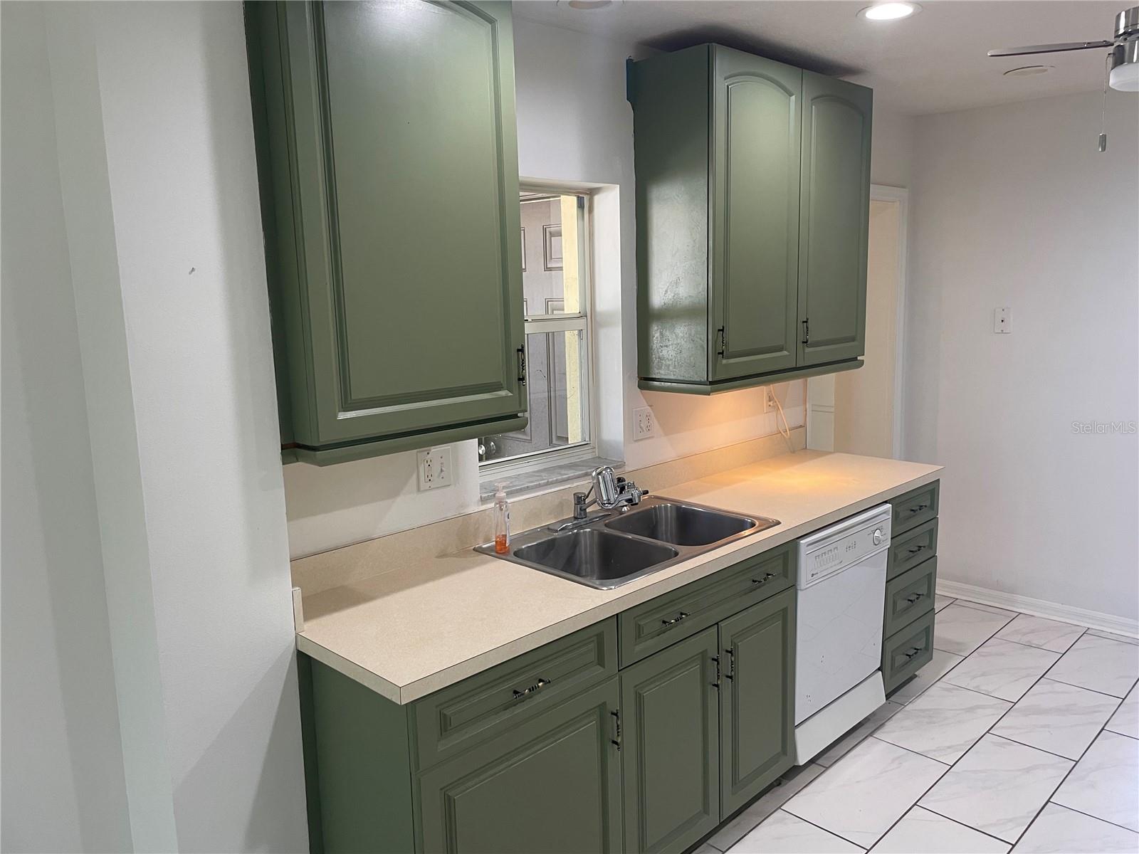 CLERMONT - Residential Lease