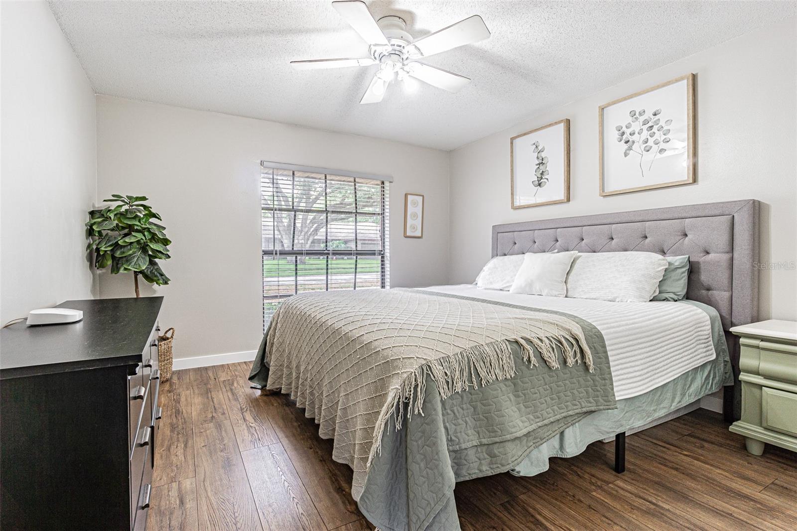 OAKRIDGE MANOR SUB - Residential