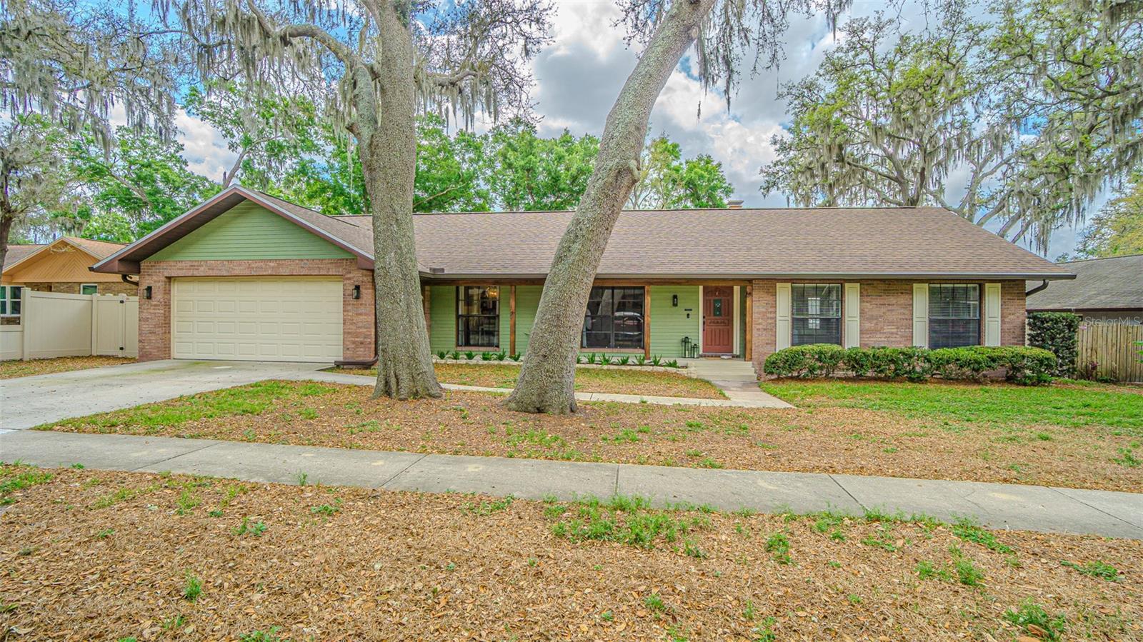 OAKRIDGE MANOR SUB - Residential