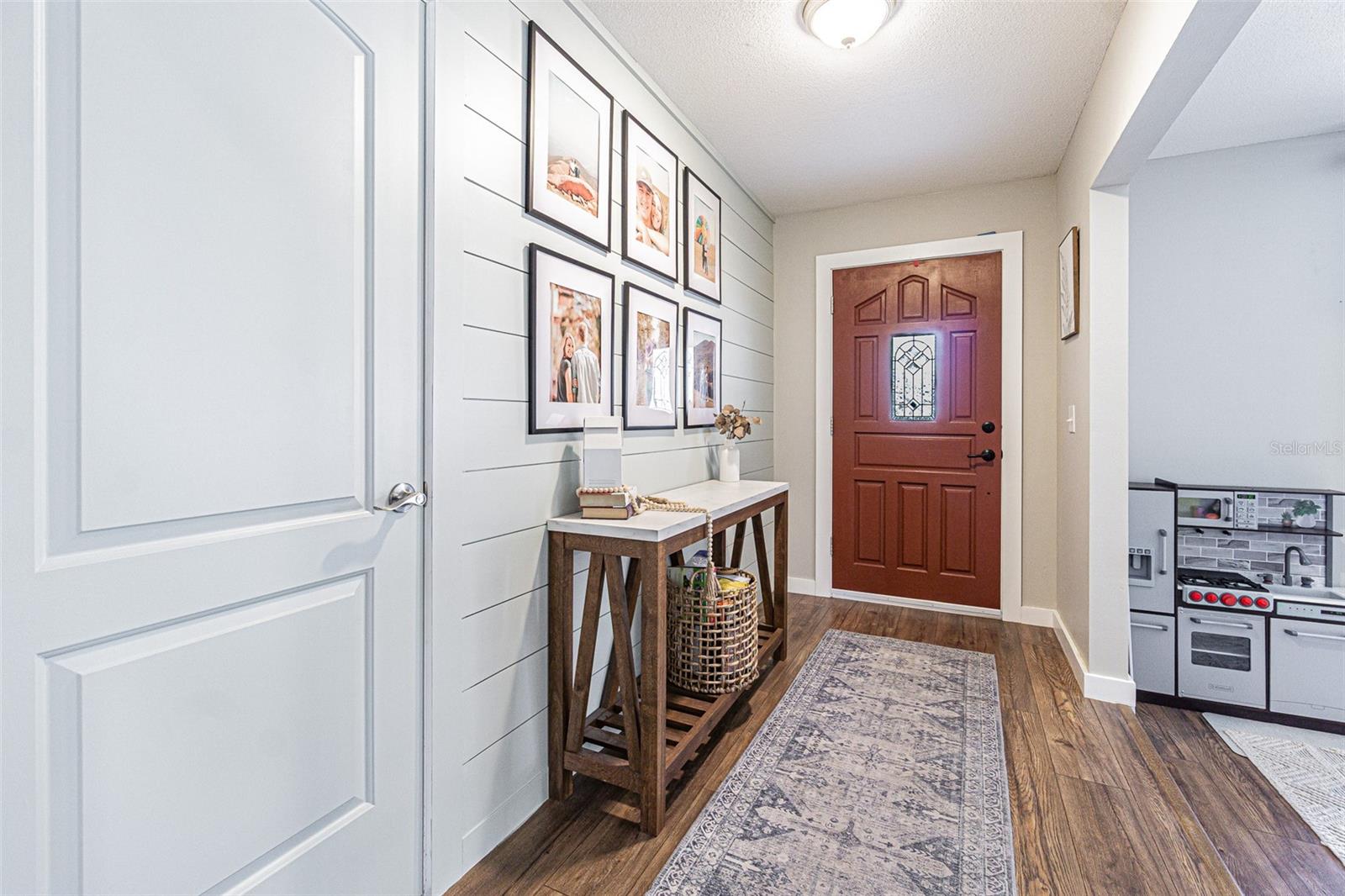 OAKRIDGE MANOR SUB - Residential