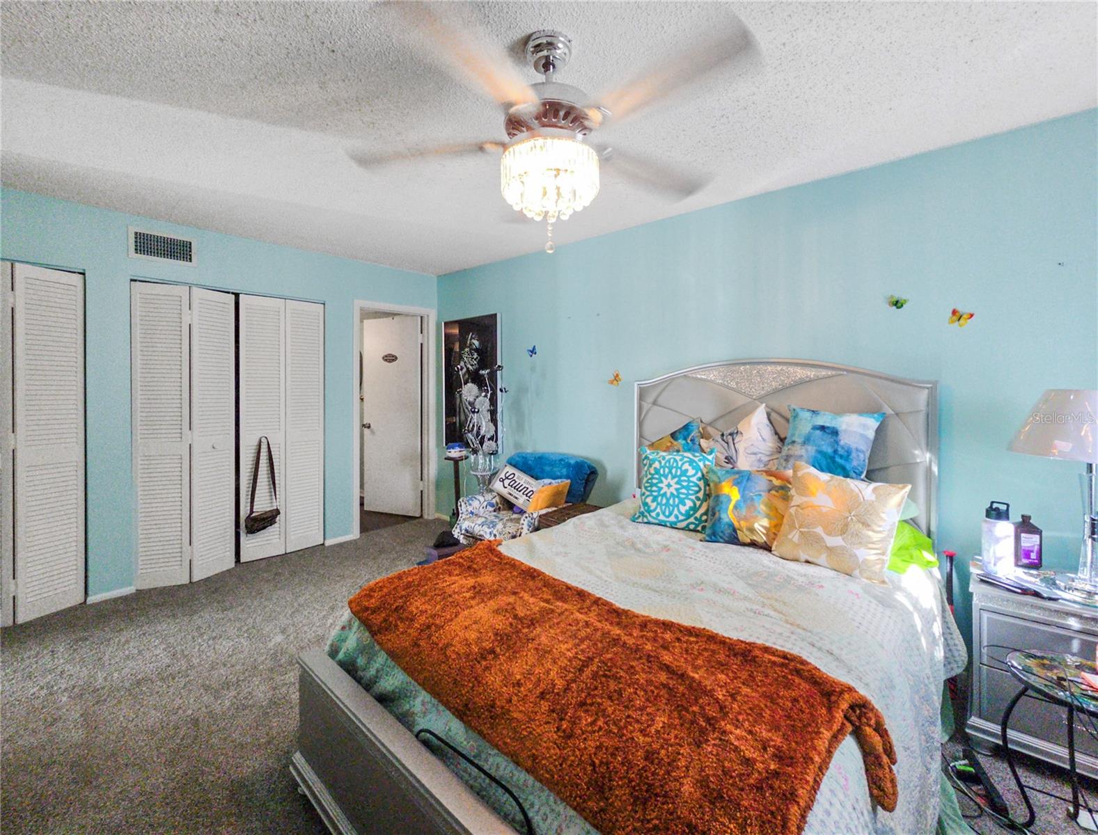 LIVE OAK VILLAGE CONDO - Residential