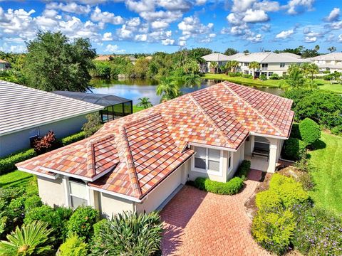 A home in PORT CHARLOTTE