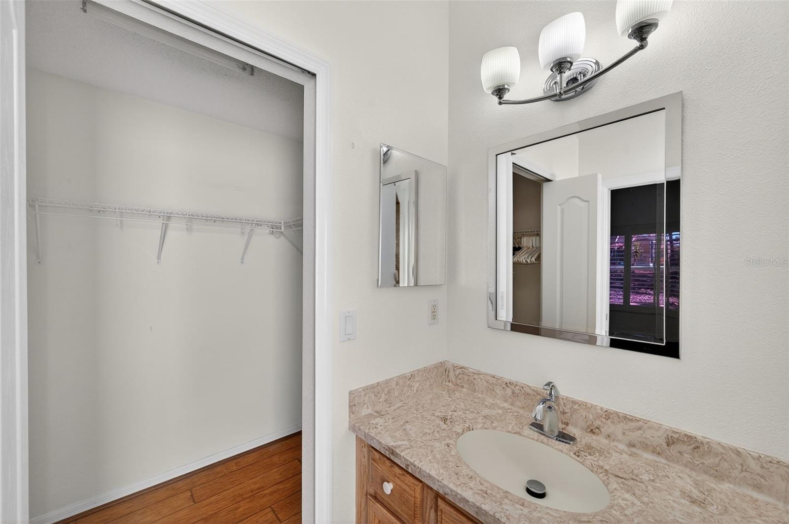 KEY VISTA PH 01 - Residential