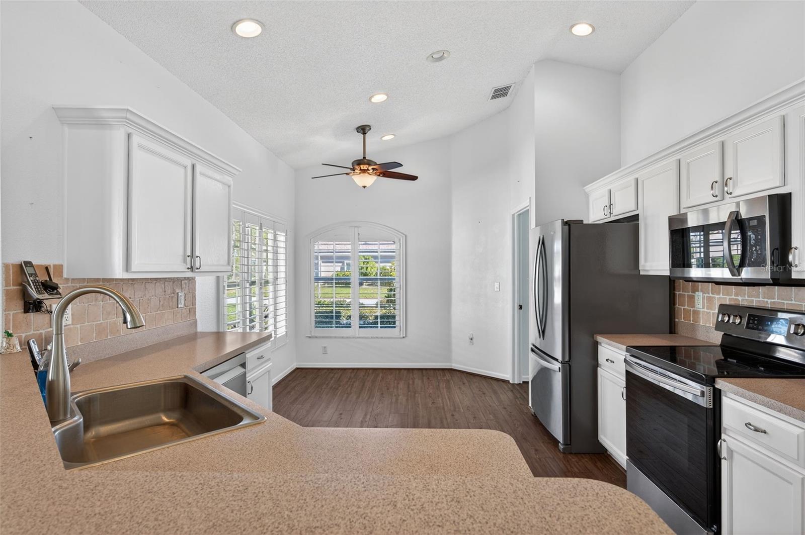 KEY VISTA PH 01 - Residential