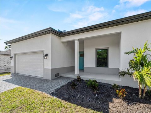 A home in PORT CHARLOTTE