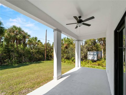 A home in PORT CHARLOTTE