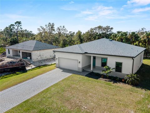 A home in PORT CHARLOTTE