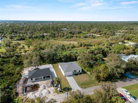 A home in PORT CHARLOTTE