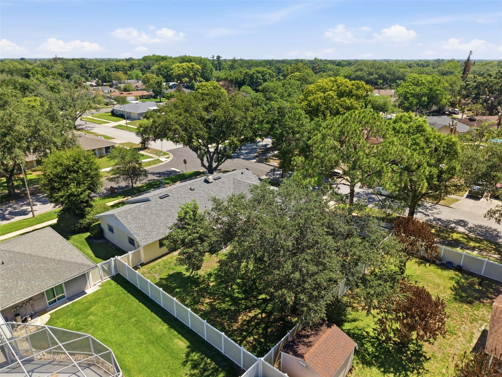 DOVER MANOR - Residential