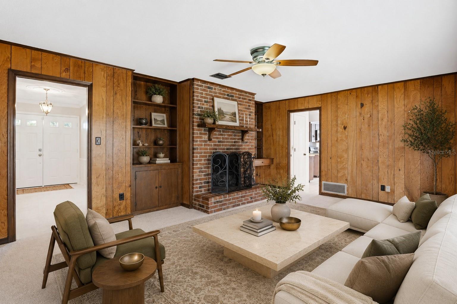 DOVER MANOR - Residential
