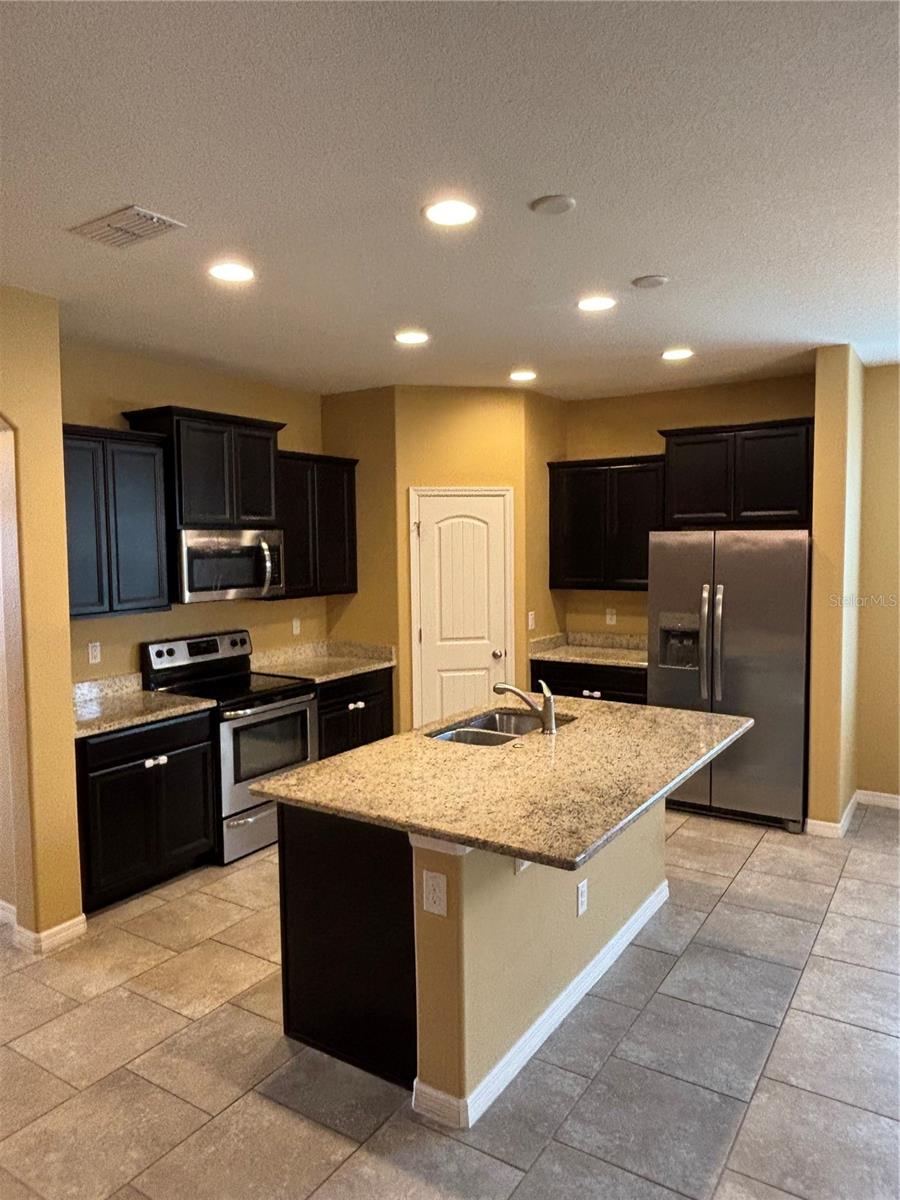4040 CASTERLY ROCK COURT