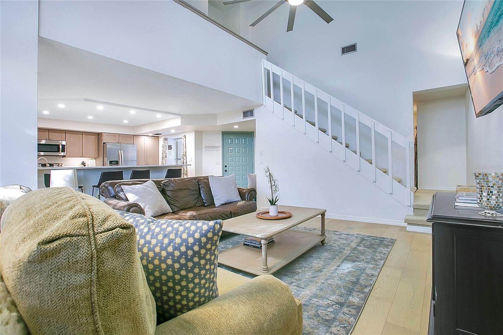 LAKE PINELOCH VILLAGE CONDO 03 - Residential