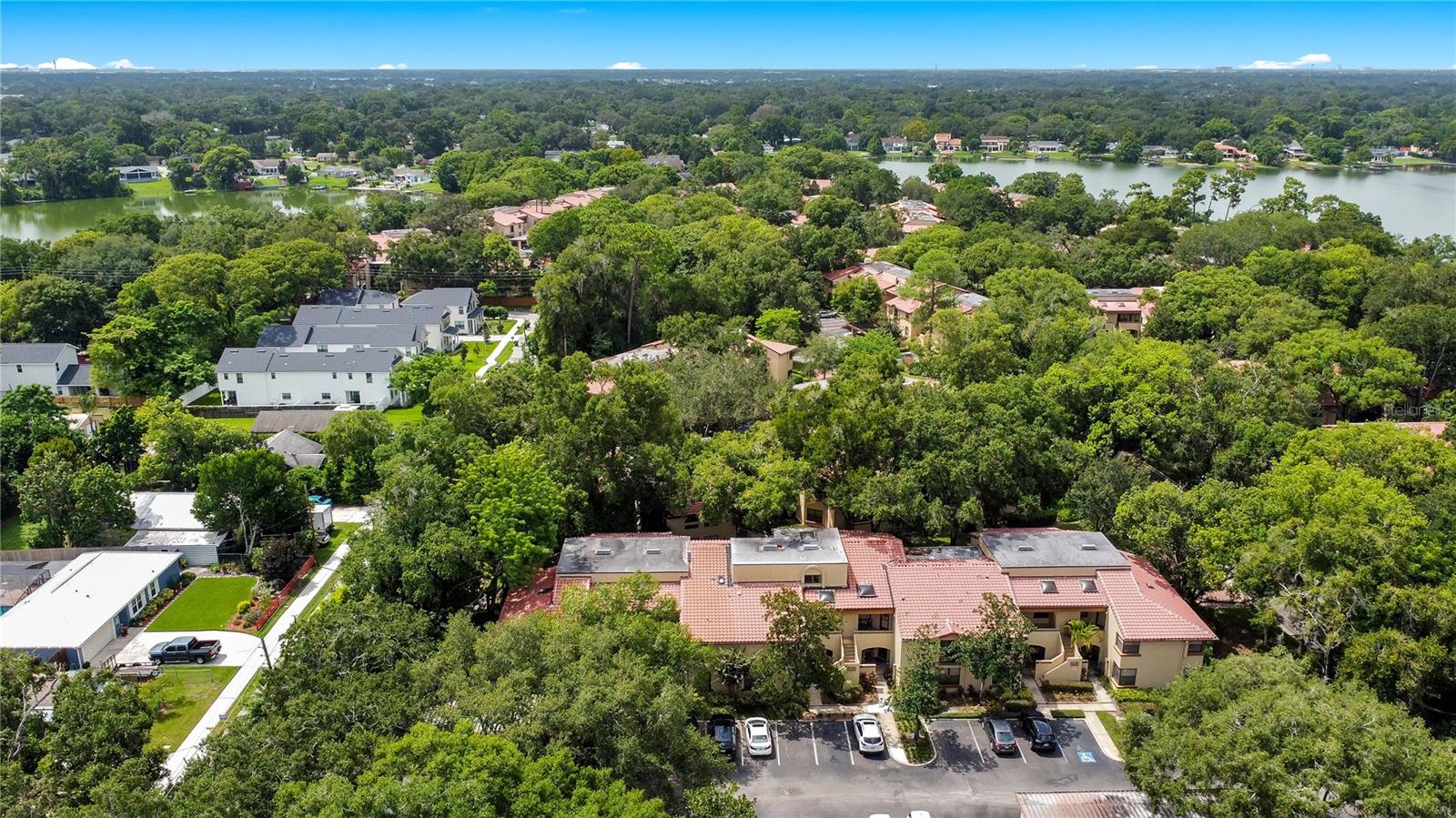 LAKE PINELOCH VILLAGE CONDO 03 - Residential