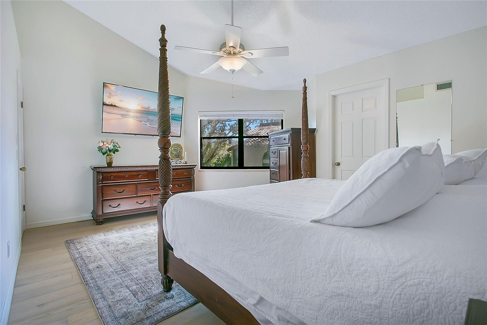 LAKE PINELOCH VILLAGE CONDO 03 - Residential