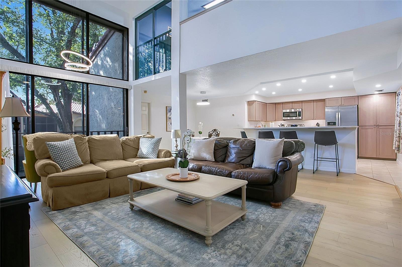 LAKE PINELOCH VILLAGE CONDO 03 - Residential