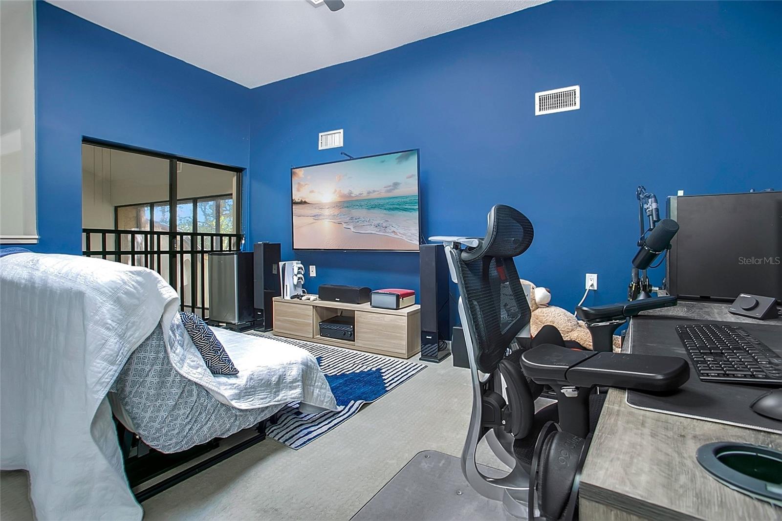 LAKE PINELOCH VILLAGE CONDO 03 - Residential