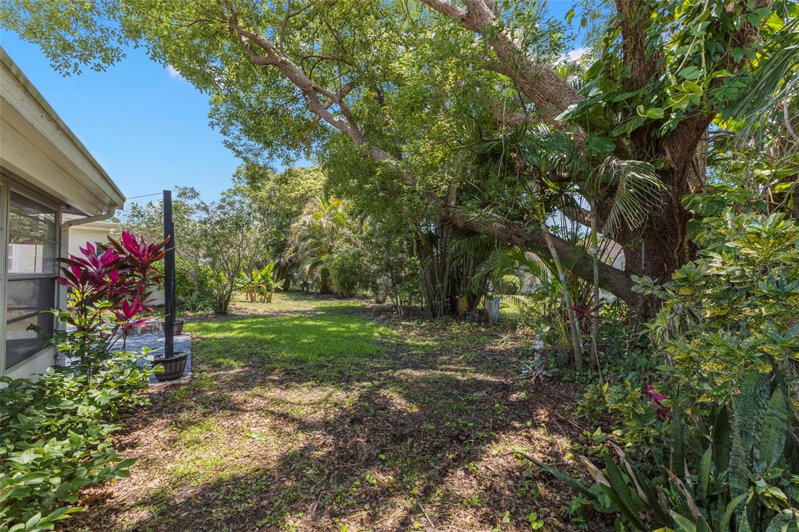 HIGHLAND LAKES - Residential