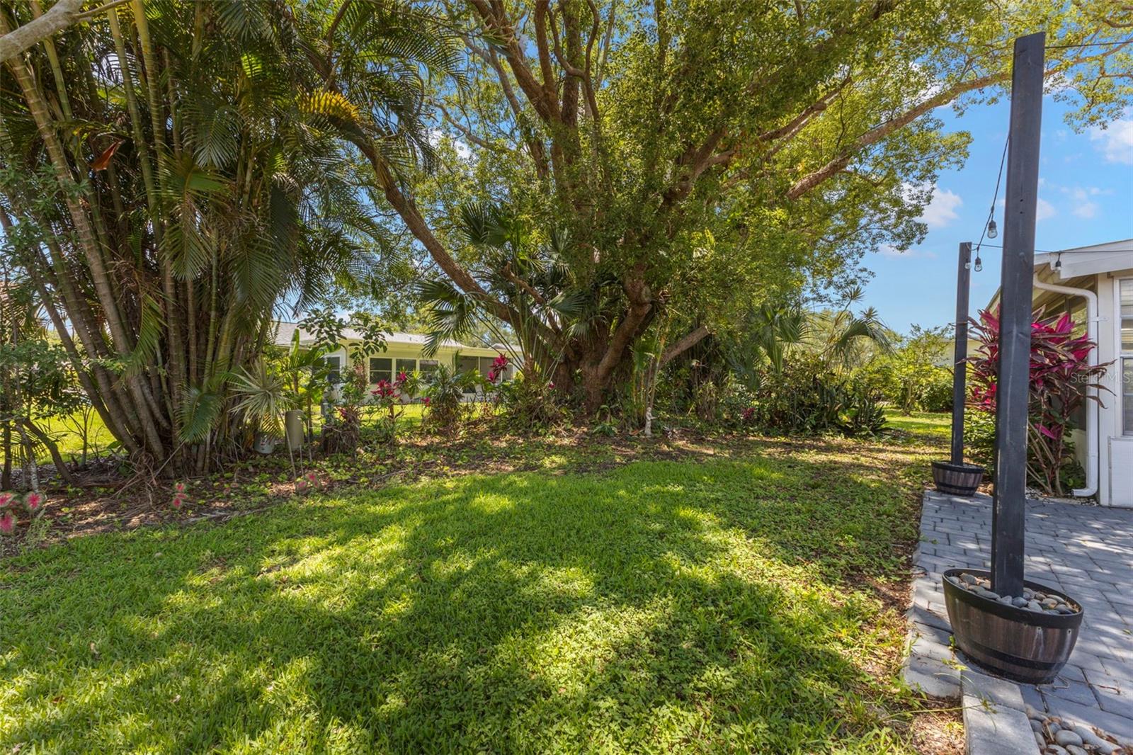 HIGHLAND LAKES - Residential