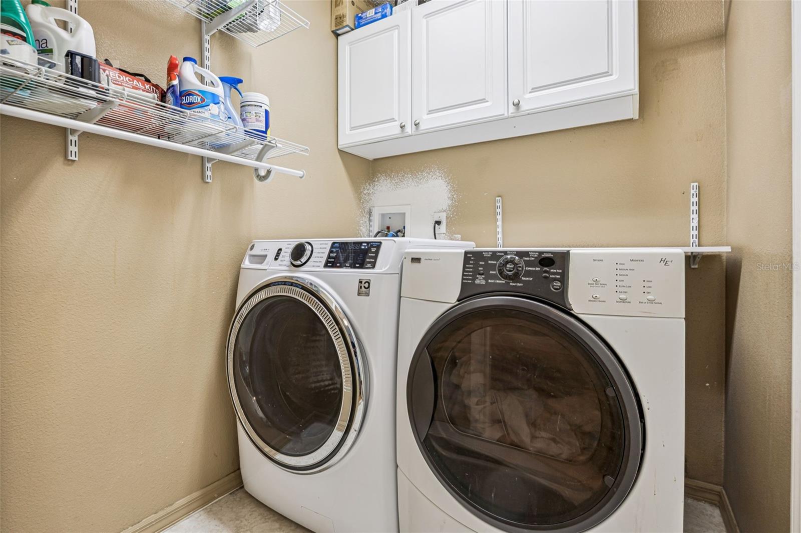 HUNTERS CREEK TR 115 PH 01 - Residential