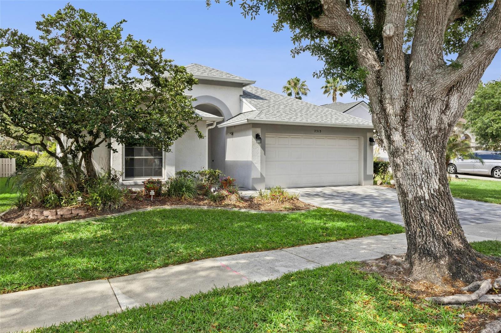 HUNTERS CREEK TR 115 PH 01 - Residential