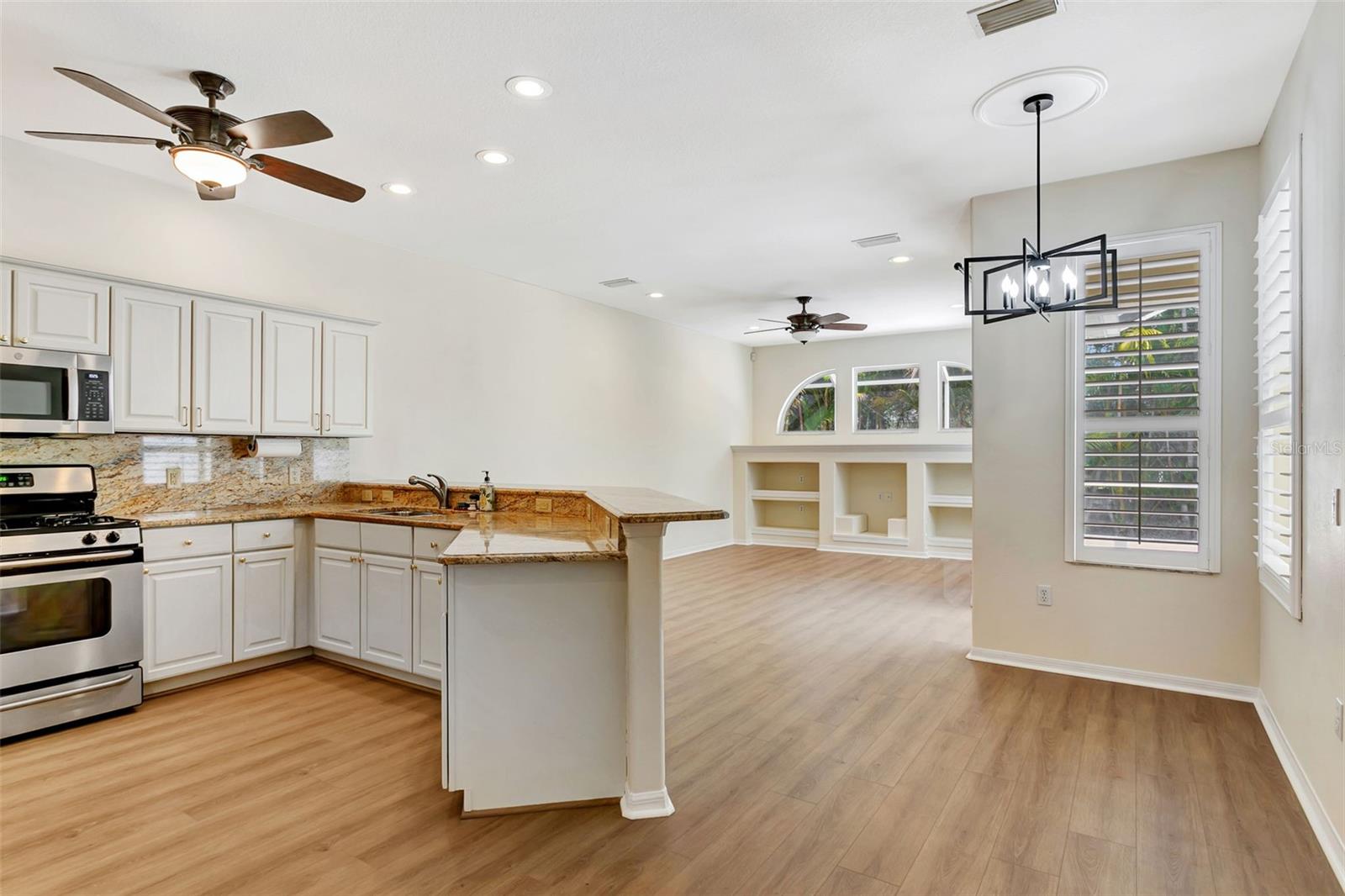 SUMMERFIELD VILLAGE SUBPHASE A U2, T304/5 - Residential