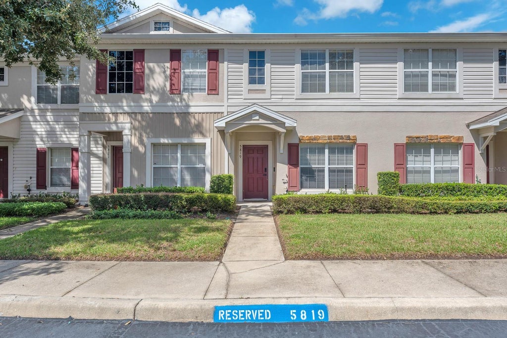 Photo of 5819 Fishhawk Ridge Drive, Lithia, FL 33547 (MLS # TB8557885)