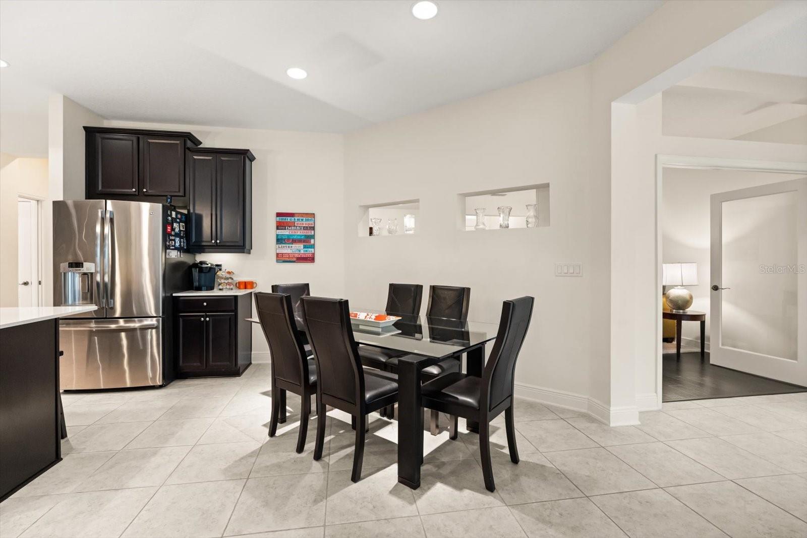 2709 TREE MEADOW LOOP